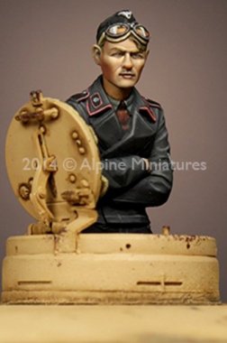 1/35 WWII German Panzer Commander #2