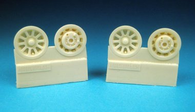 1/32 P-51 Mustang Wheel Hubs