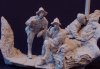 1/32 WWI Allied Trench "3 Figures w/Heads, Accessories, Base"