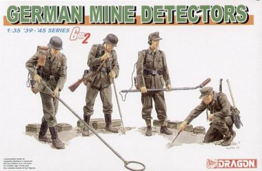 1/35 German Mine Detector Team