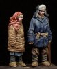 1/35 WWII Period Boy & Girl