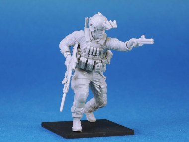 1/35 US Navy Seal #3 (w/FN SCAR Mk.17 and M79 "Pirate Gun")