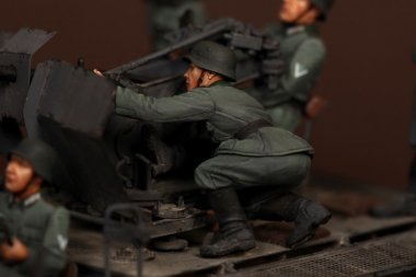 1/35 German Anti-Aircraft Gunner #1