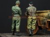 1/35 WWII German WSS AFV Crew Set (2 Figures)