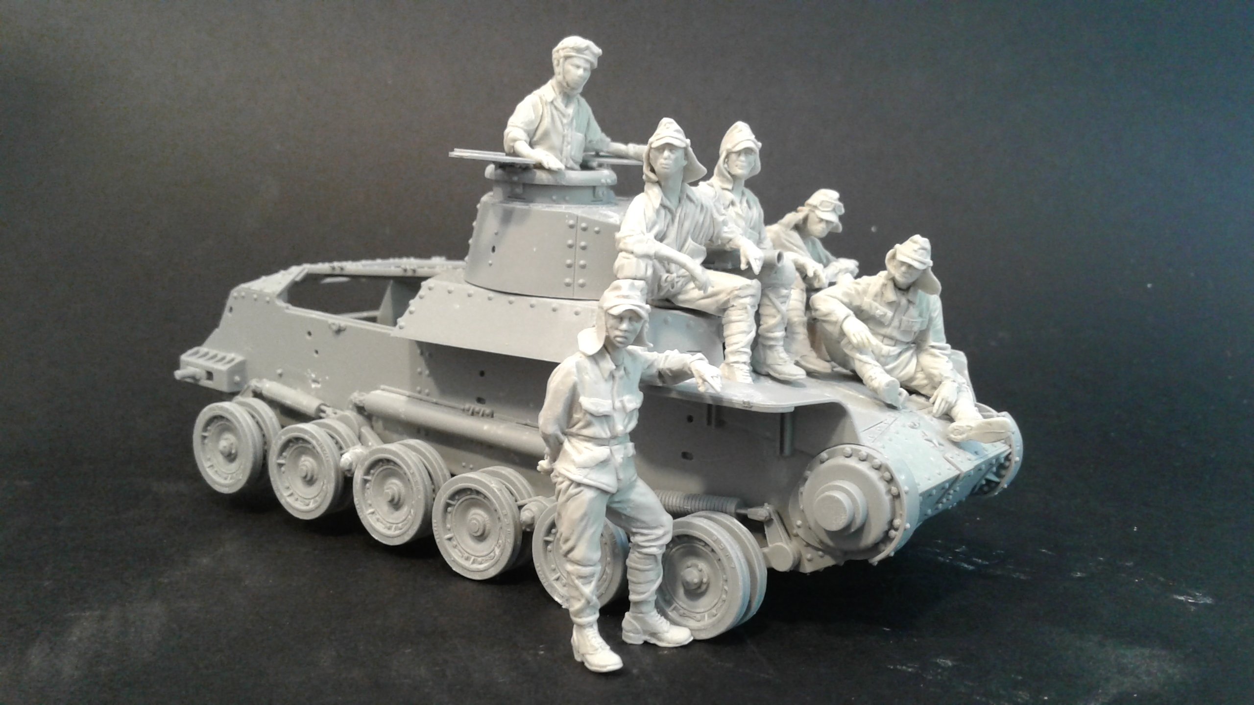 1/35 WWII Japanese Tank Crew and Infantry at Rest - Click Image to Close