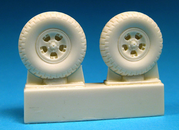 1/32 Spitfire Z-Block 5 Slot Main Wheels - Click Image to Close