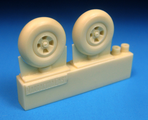 1/48 Spitfire Four Slot Main Wheels - Click Image to Close