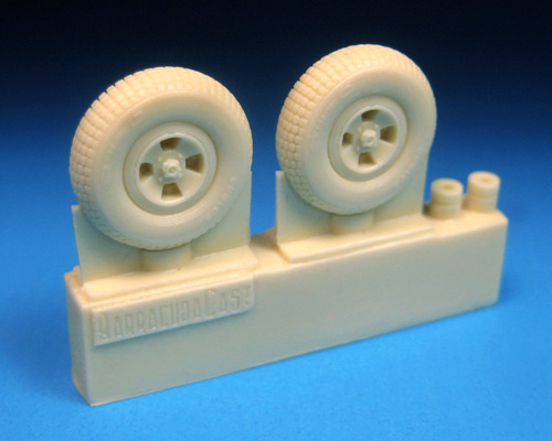 1/48 Spitfire Four Slot Block Tread Main Wheels - Click Image to Close