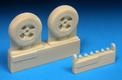 1/48 Sea Fury Main Wheels, Block Tread - Click Image to Close