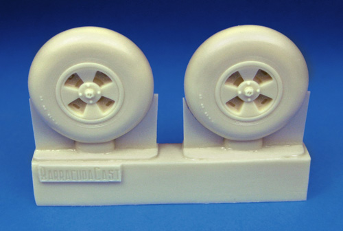 1/48 Hawker Tempest Late Main Wheels - Smooth - Click Image to Close