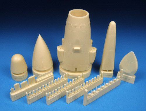 1/72 B-1B Lancer, Nose and Tailcone Set - Click Image to Close