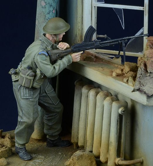 1/35 British/Commonwealth Bren Gunner in Action 1943-45 - Click Image to Close