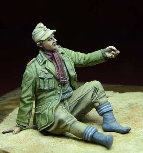 1/35 Afrika Korps POW, North Africa 1941-43 - Click Image to Close