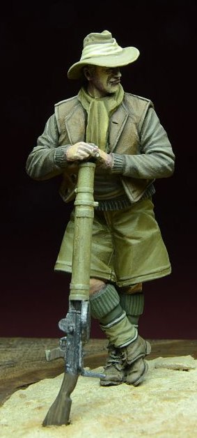 1/35 LRDG Soldier with Lewis Gun, North Africa 1940-43 - Click Image to Close