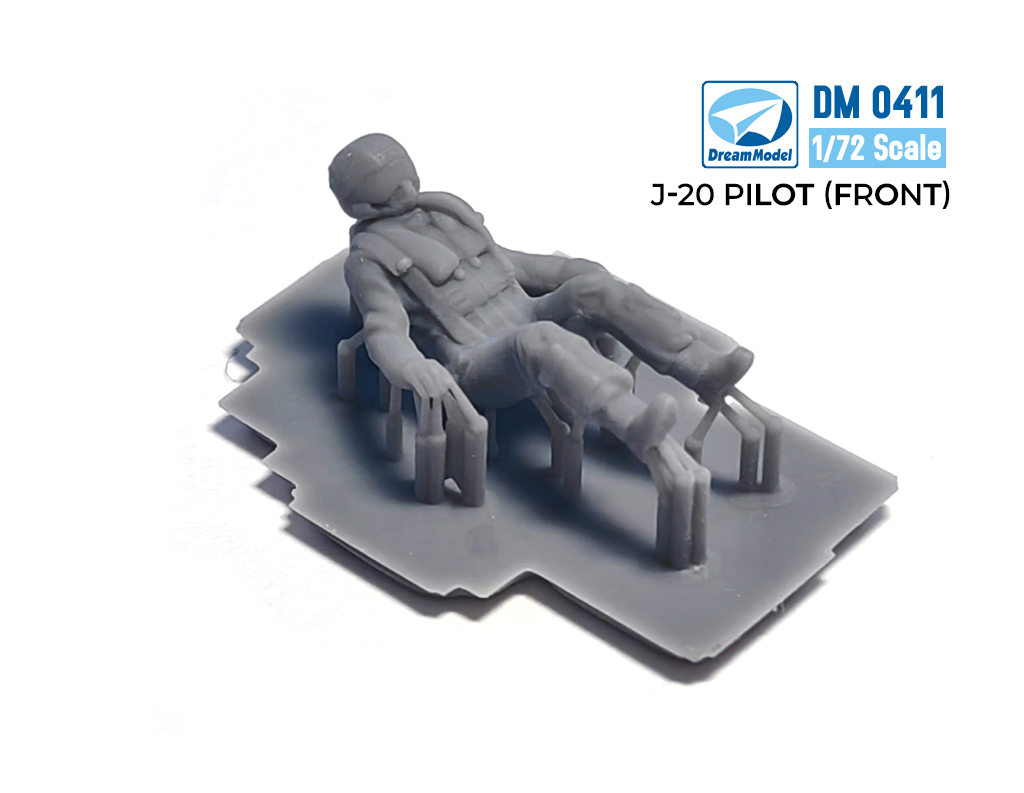 1/72 J-20 Pilot (Front) - Click Image to Close