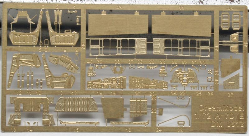 1/72 A-7D/E Corsair II Detail Up Etching Parts for Hobby Boss - Click Image to Close