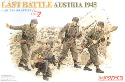 1/35 German Grenadier "Last Battle" Austria 1945 - Click Image to Close