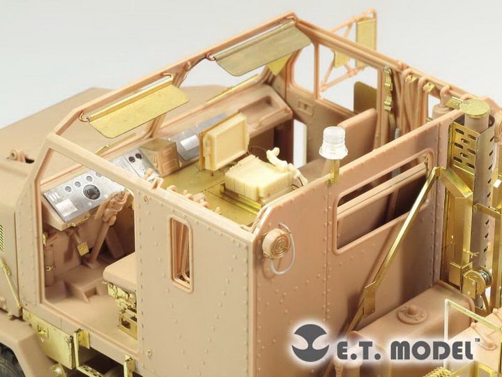 1/35 M1070 Truck Tractor Interior Detail Up Set for Hobby Boss - Click Image to Close