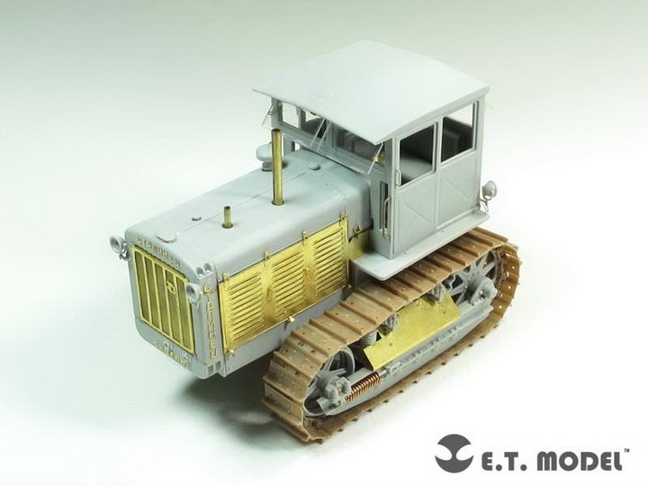 1/35 Russian ChTZ S-65 Tractor w/Cab Detail Up Set for Trumpeter - Click Image to Close