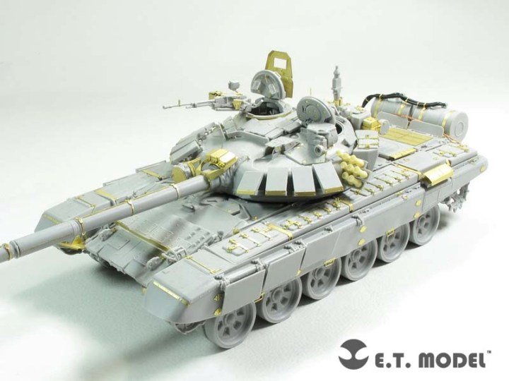 1/35 Russian T-72B Mod.1990 Detail Up Set for Trumpeter 05564 - Click Image to Close