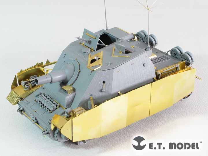 1/35 Stu.Pz.IV "Brummbar" Schurzen Mid Production for Dragon - Click Image to Close