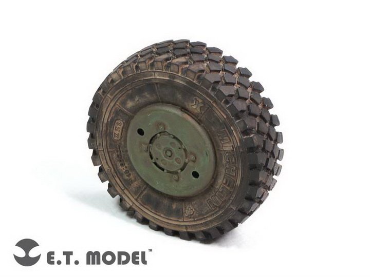 1/35 Modern US M1070 Truck Tractor Weighted Wheels (9 pcs) - Click Image to Close