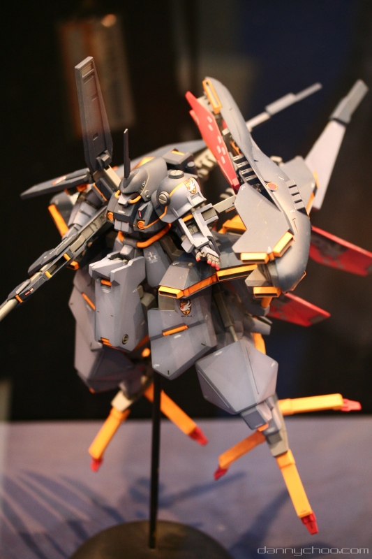 1/144 RX-107 TR-4 "Dandelion" Full Resin kits - Click Image to Close