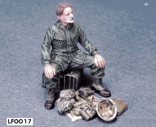 1/35 US Soldier at Rest #2 (Vietnam) - Click Image to Close