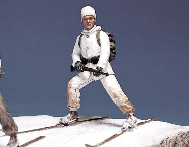 1/35 WWII German Ski Trooper #2 - Click Image to Close