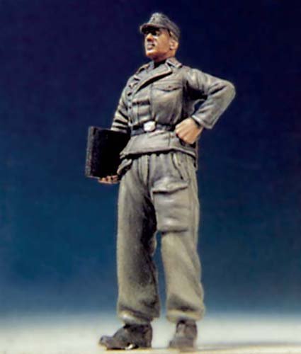 1/35 German Tank Crew 1944 - Click Image to Close