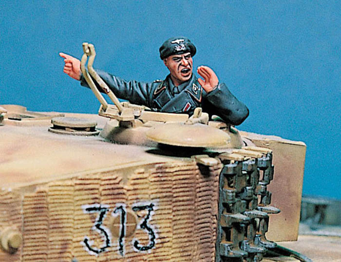 1/35 German Tank Commander - Click Image to Close