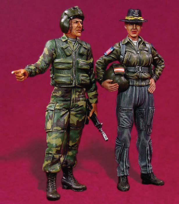 1/35 UH-60 Helicopter Crew - Click Image to Close