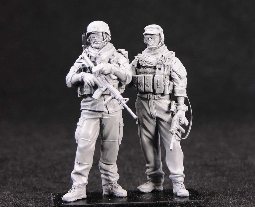 1/35 C2 Element, SF Team Leader & Team Sergeant - Click Image to Close