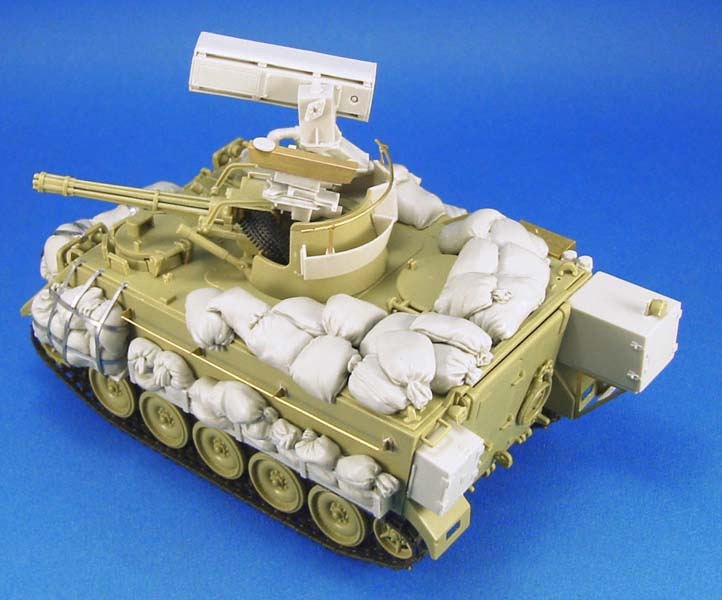 1/35 IDF Machbet Conversion Set w/Sandbag Armor - Click Image to Close