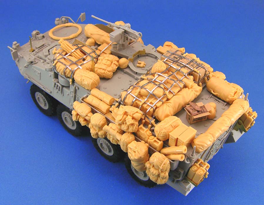 1/35 Stryker Stowage Set - Click Image to Close