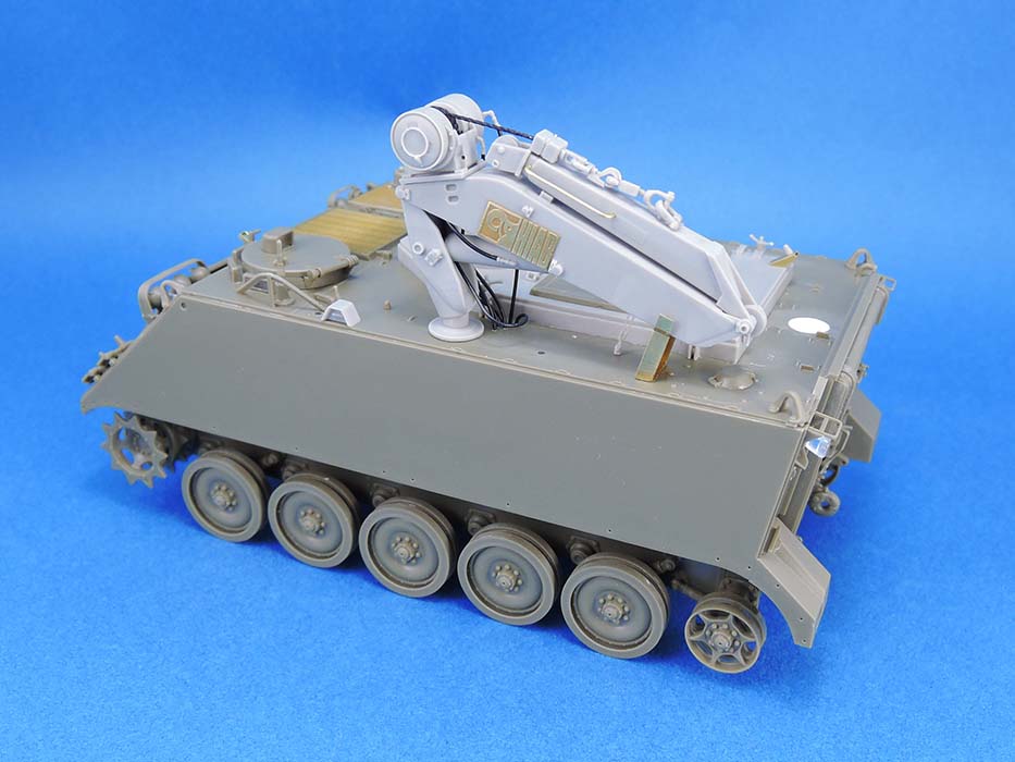 1/35 M113 Fitter Conversion Set for M113 (Best for AFV Club) - Click Image to Close