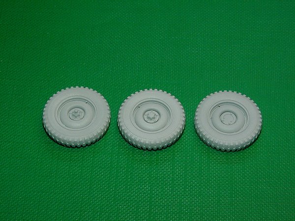 1/35 US Bantam 4x4 Truck Wheel Set (5 pcs) - Click Image to Close