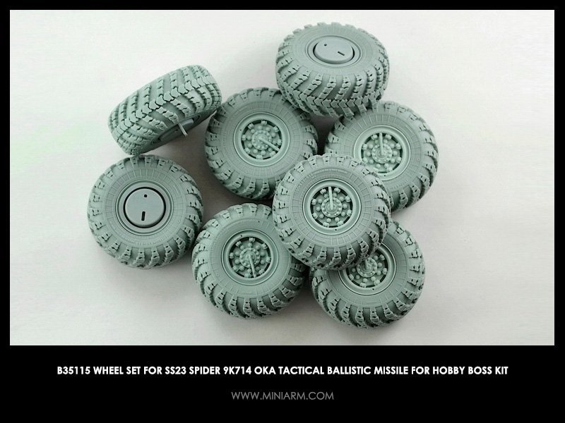 1/35 SS-23 Spider 9K714 OKA Wheel Set for Hobby Boss - Click Image to Close