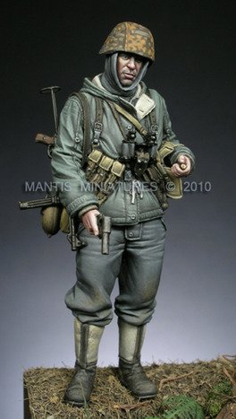 1/35 German SS Grenadier - Eastern Front 1942-43 - Click Image to Close