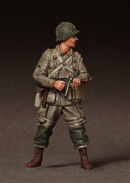 1/35 WWII US 82st Airborne Sergeant in Battle - Click Image to Close