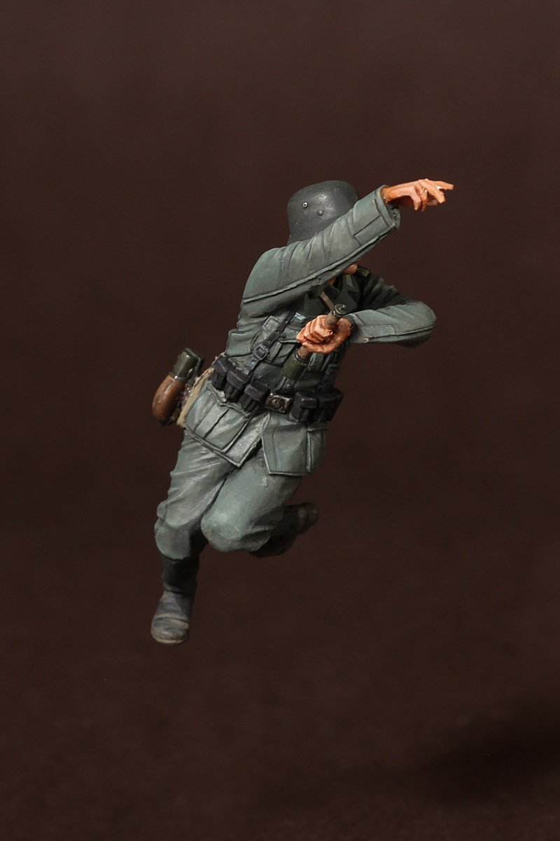 1/35 German Panzergrenadier #3 - Click Image to Close