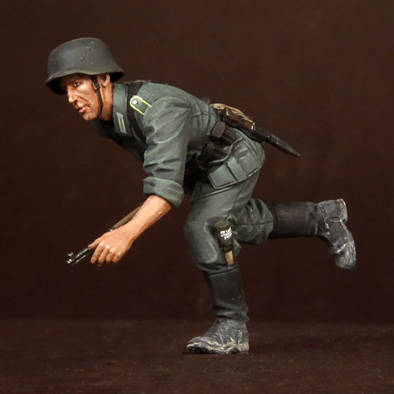 1/35 German Panzergrenadier #1 - Click Image to Close