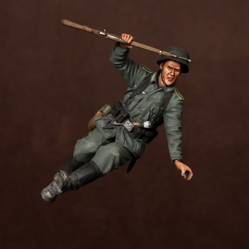 1/35 German Panzergrenadier #4 - Click Image to Close