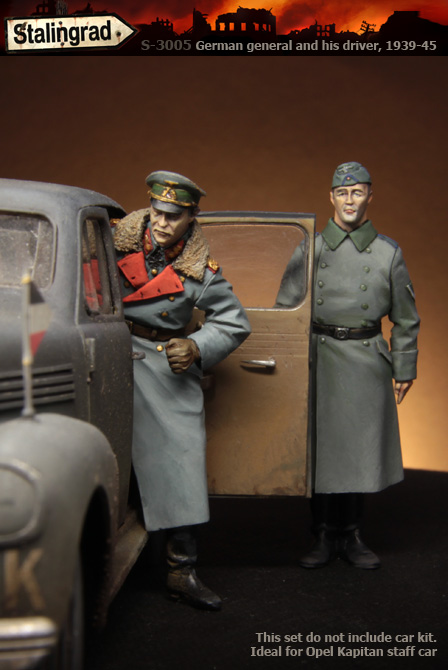 1/35 German General and his Driver 1939-45 - Click Image to Close