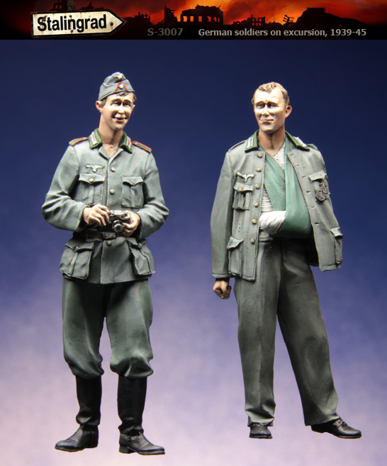 1/35 German Soldiers on Excursion 1939-45 - Click Image to Close