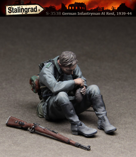 1/35 German Infantryman At Rest #6, 1939-44 - Click Image to Close