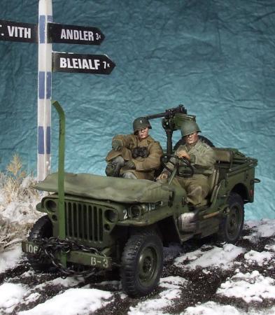 1/35 WWII US Driver & Officer - Click Image to Close