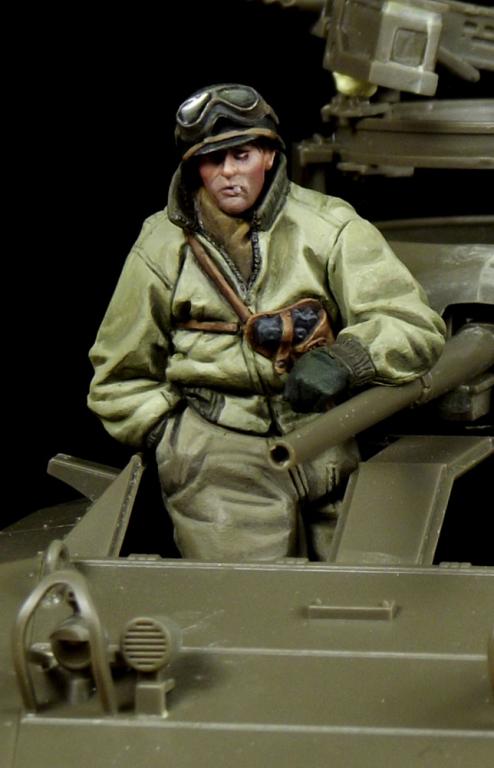 1/35 WWII US M8/M20 Crewman #1 - Click Image to Close