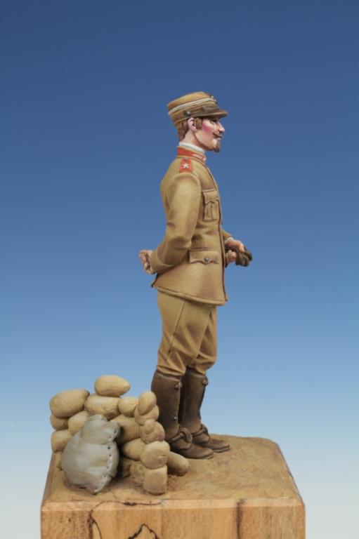 1/35 WWI Italian Officer - Click Image to Close