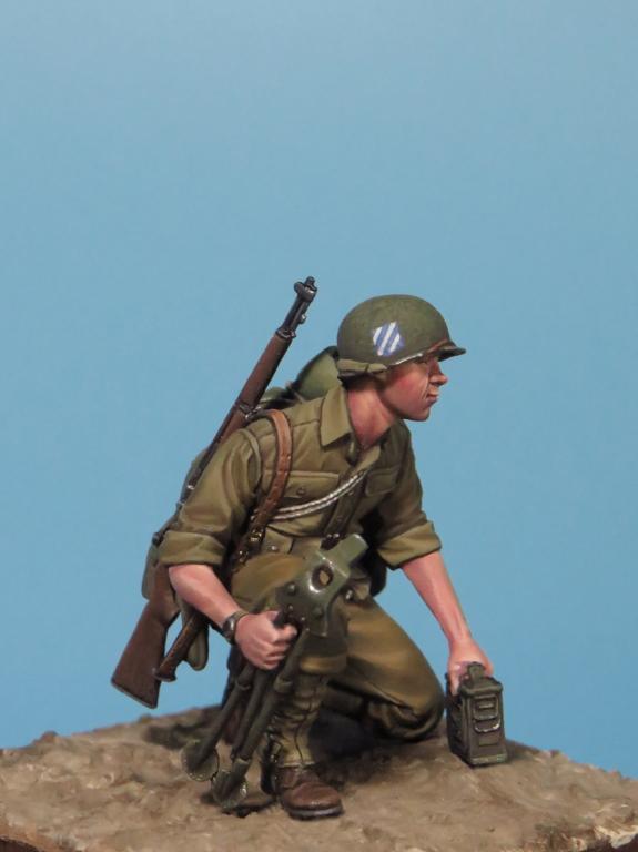 1/35 WWII US Army Machine Gunner #2 - Click Image to Close